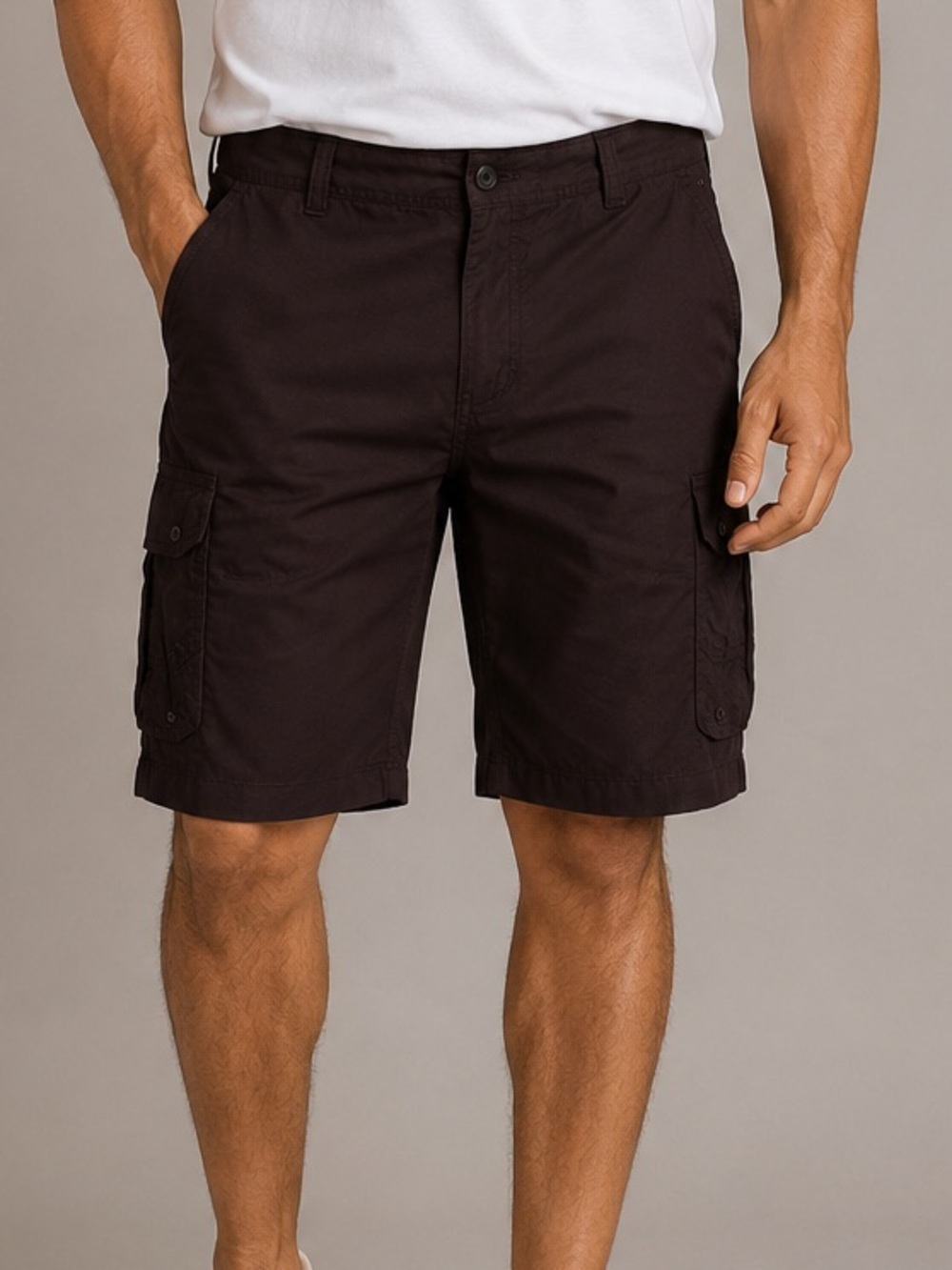 Men's Cargo Shorts in black size 38